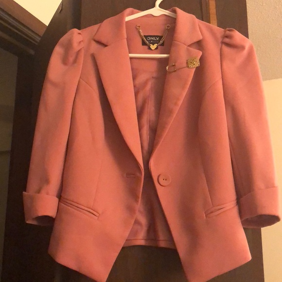 jacket - Picture 1 of 6